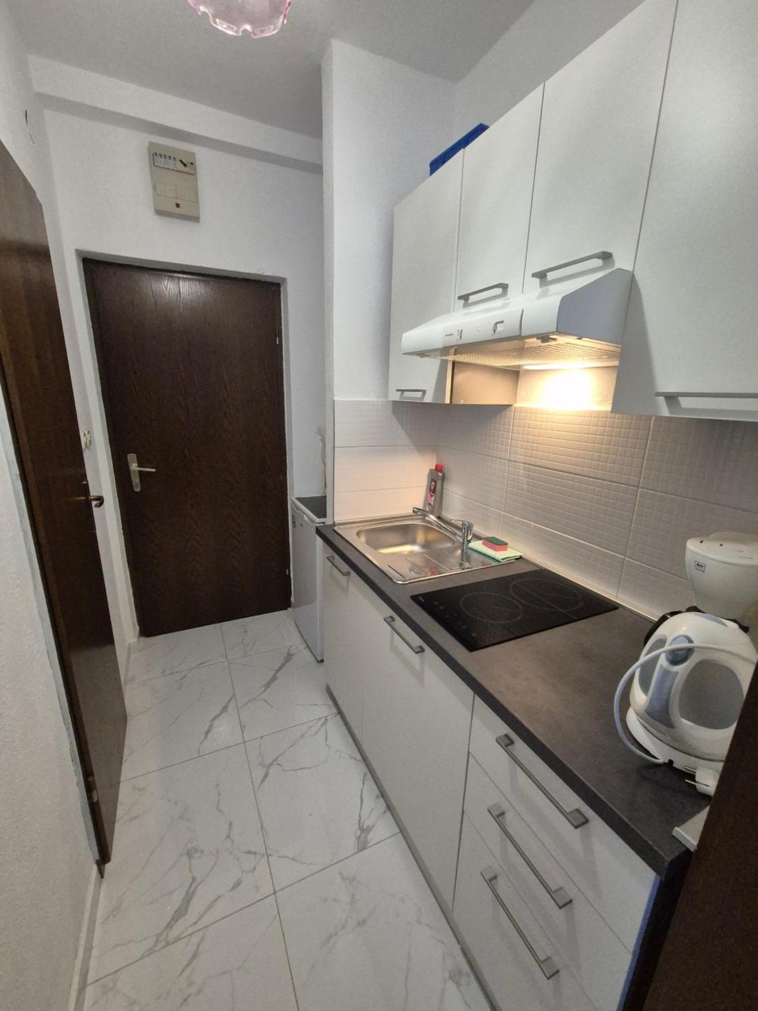 Apartmani Adria Опатия Екстериор снимка